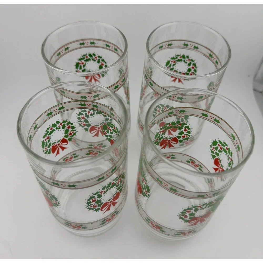 Set of 4 Vintage Christmas Glasses Holly Berry Wreath Red Bow Tumblers‎